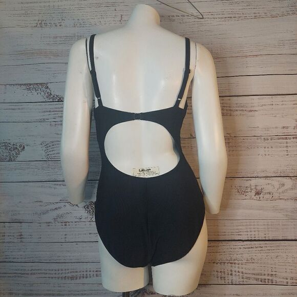 Christinai Woman's One Piece sz 12 Swimsuit - Picture 6 of 11